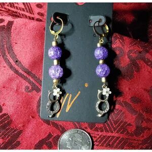 Iris Kitty Earrings